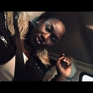 Meet your Posher, Maame akua